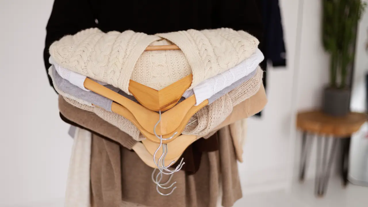 Top 10 des vêtements qu’on peut défroisser sans les repasser