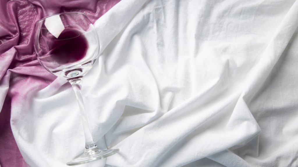 Comment enlever une tache de vin ?