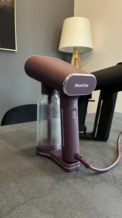 Défroisseur vapeur SteamOne Karl XL Grape
