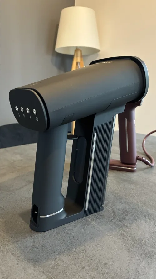 Défroisseur vapeur SteamOne Oscar
